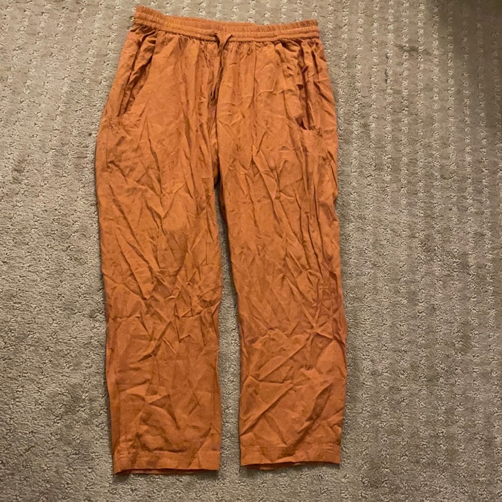 Mustard yellow trousers